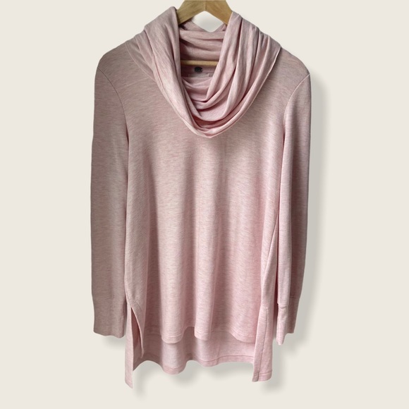 2/15$ Cupio Hi-Low long sleeve funnel neck top - Picture 1 of 4